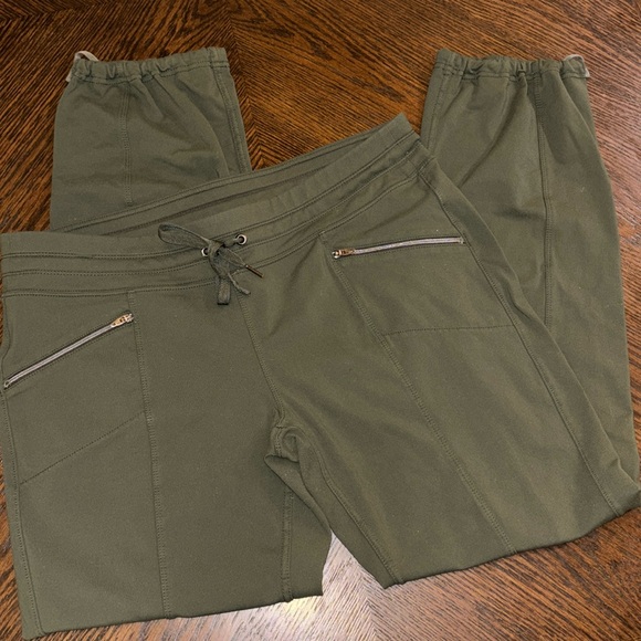 Athleta Metro Slouch Pant Drawstring Forest Green Size Large Petite - Picture 3 of 10